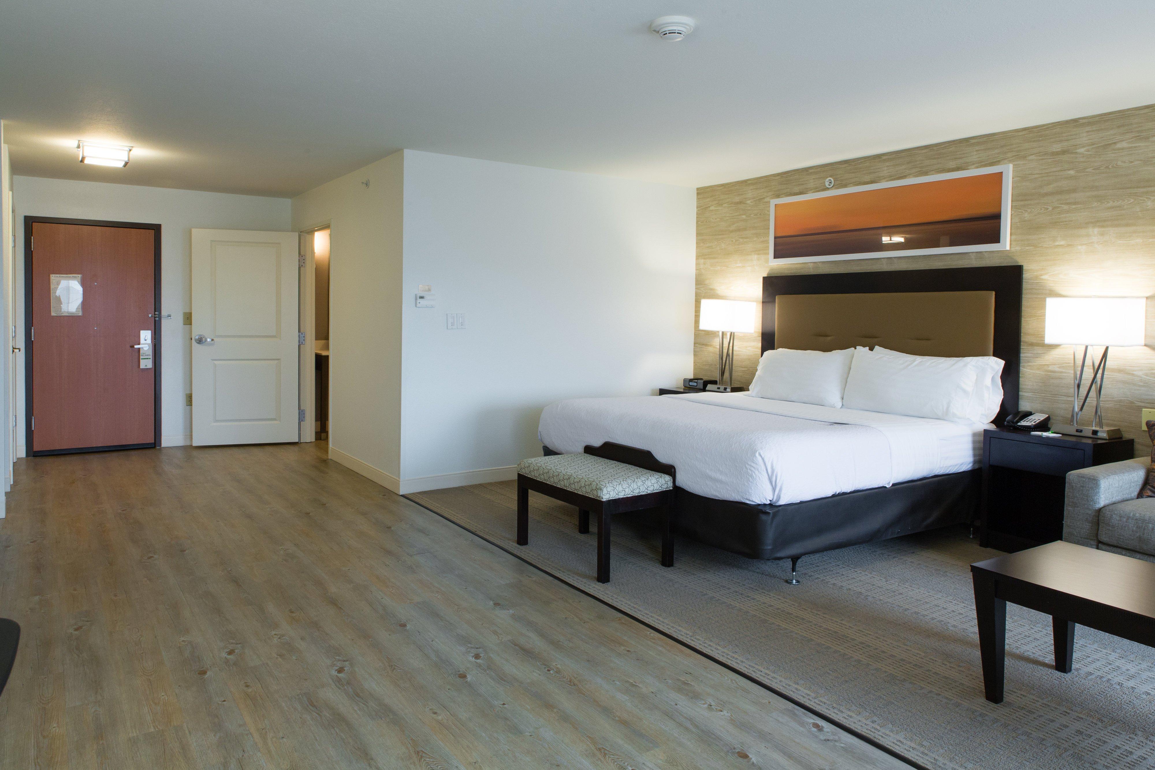 Holiday Inn Hotel & Suites Bloomington Airport By Ihg Exterior foto